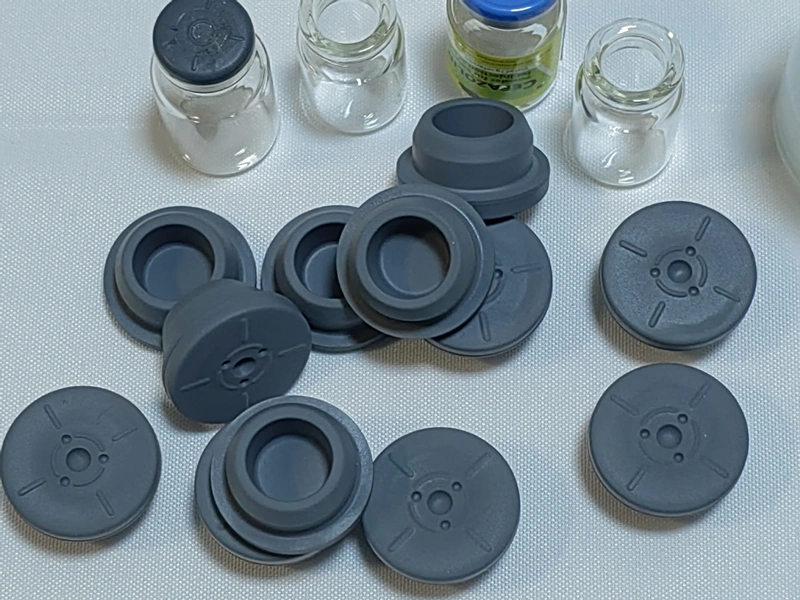13mm 32mm Injection Glass Vials Glass Infusion Bottle Use Grey Butyl Medical Rubber Stopper